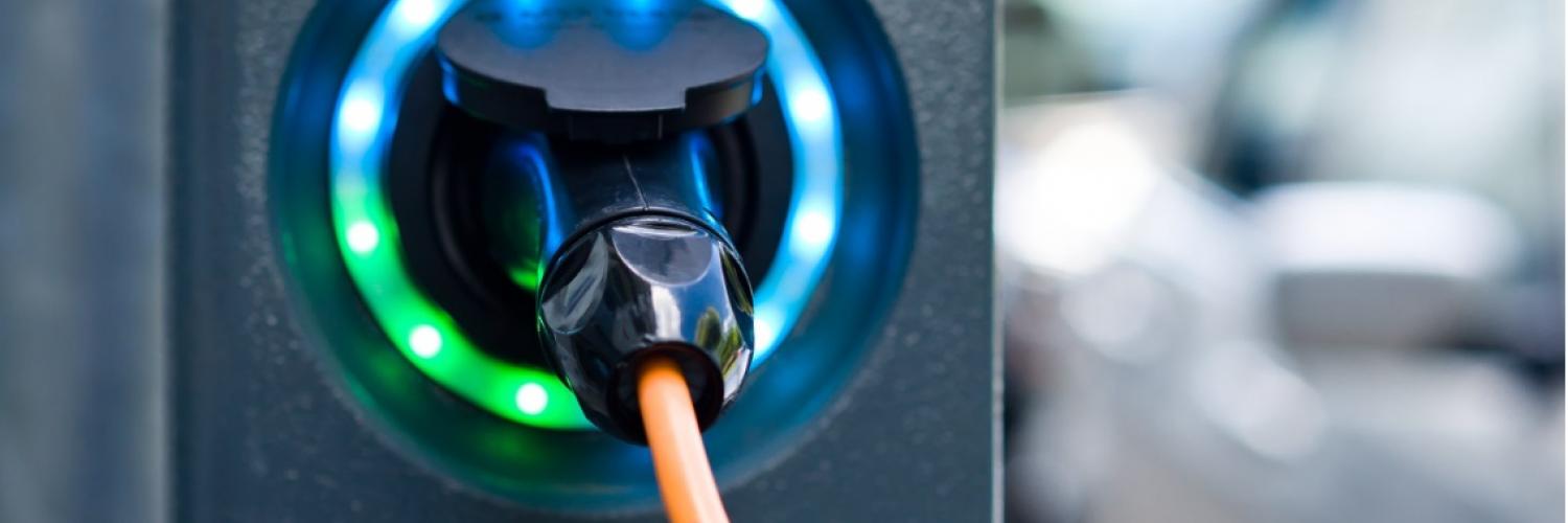 elektromobilnośc samochod elektryczny z ladowarką dotacja program moj elektryk